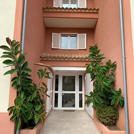 Edificio C'An Patilla Кала Ратхада Екстериор снимка